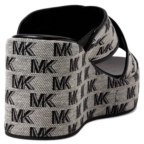 MICHAEL KORS - Picture 4 of 6